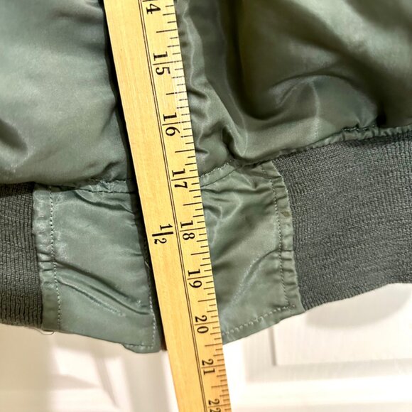 US Air Force 1960s L-2B Flight Jacket Size Small Vintage - Picture 10 of 14